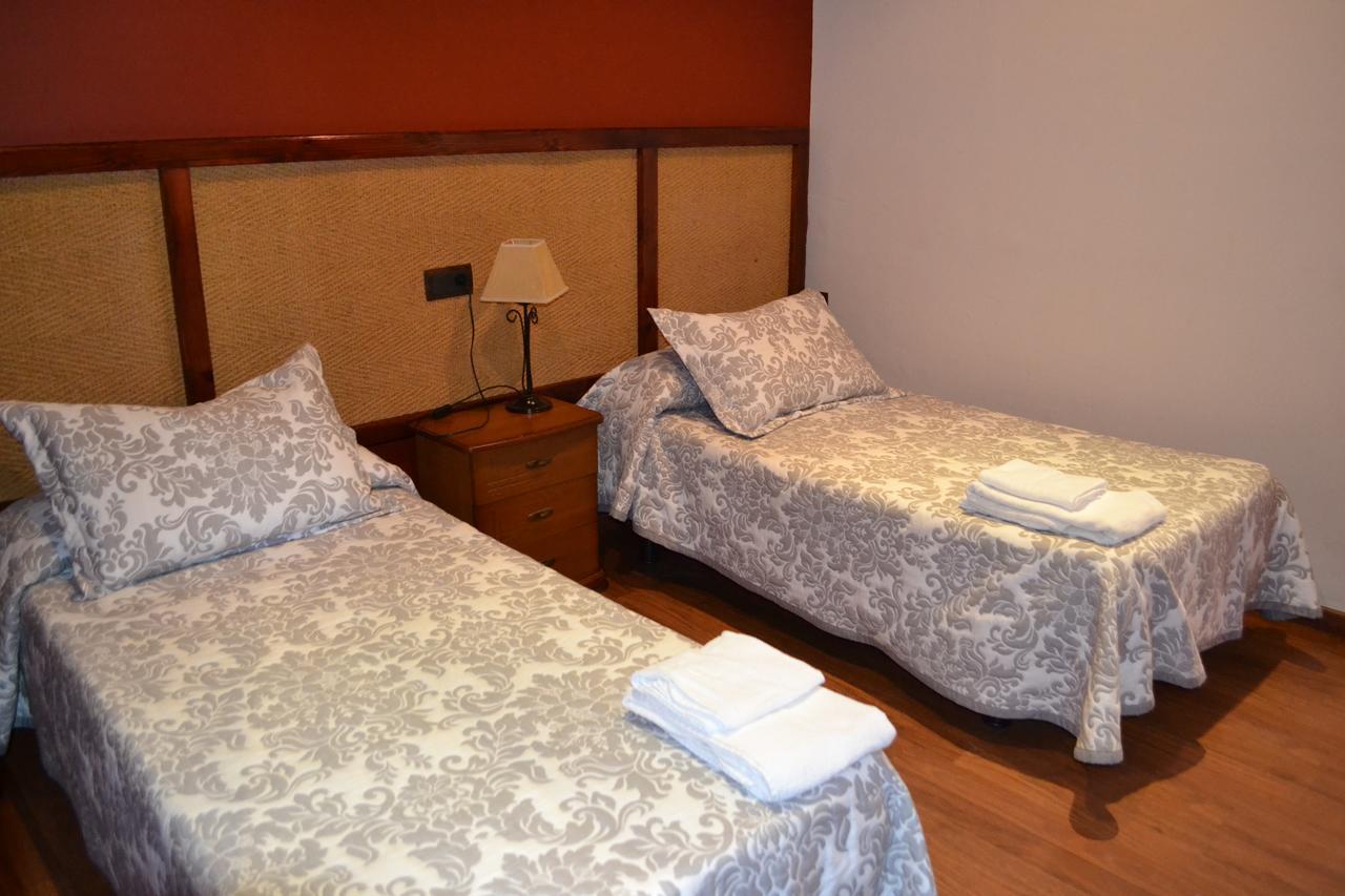 Hostal Pension La Ruta Paterna del Campo Eksteriør billede